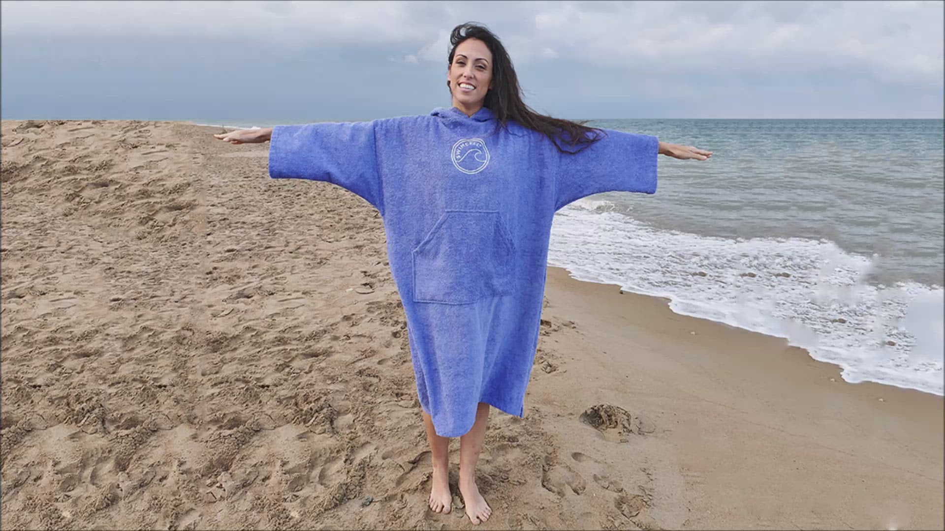 Changing Robe Towel. 100% Cotton Long Sleeves. - SwimCell